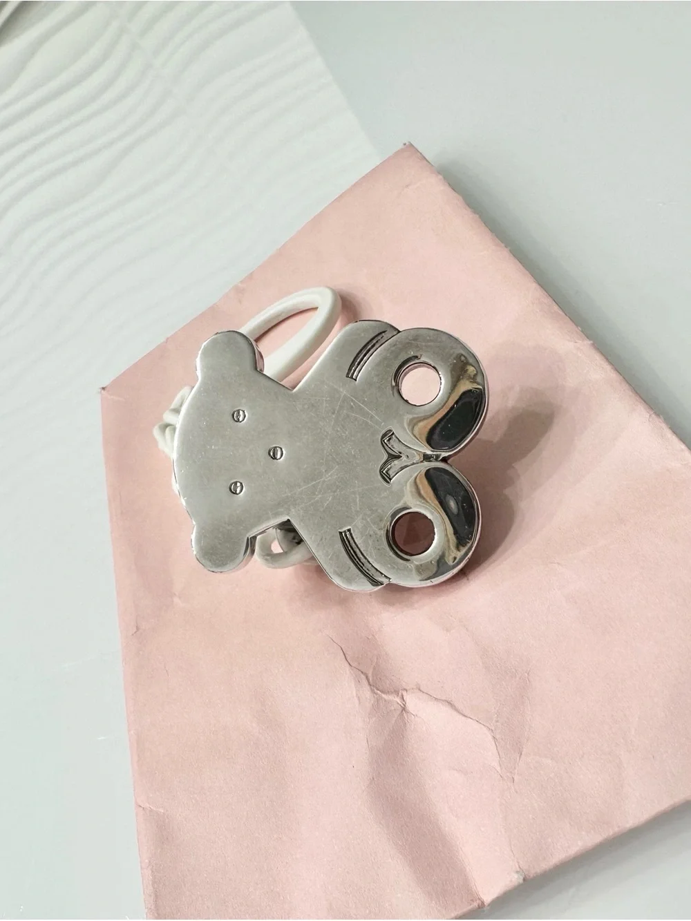 TOUS Portachupete / Silver Bear Pacifier Clip with White Chain